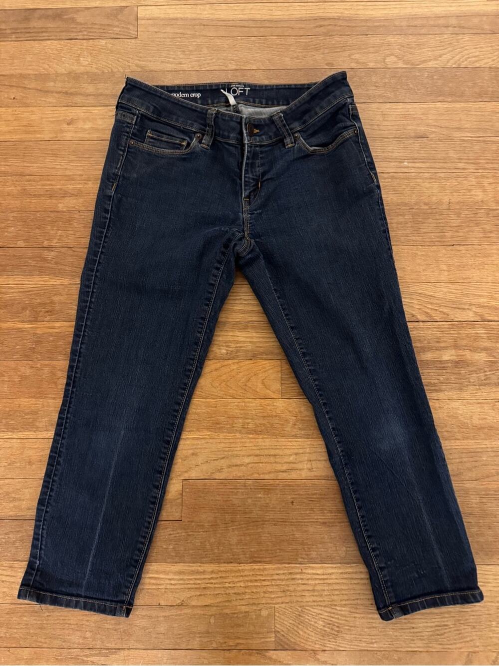 Ann Taylor LOFT Modern Crop Dark Wash Jeans - Size 4 (Tag 27 Measures 28" Waist)